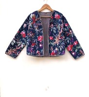 Vente en gros de vestes indiennes en coton matelassé faites à la main, Kantha réversible vintage avec bord brut et libre, caractéristique respirante