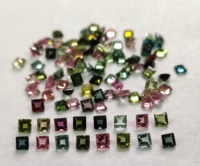 Tourmaline naturelle multicolore taille carrée de 2 mm à 4 mm, facettée, qualité supérieure - Tourmaline multicolore taille carrée en vrac