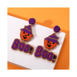 Vente en gros Accessoires de Noël pour Halloween Boucles d'oreilles pendantes en forme de crâne de citrouille en diamant Boucles d'oreilles créoles géométriques en inde en perles - Product Image 6