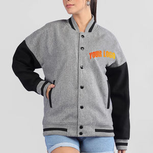 Chaqueta universitaria de estilo callejero personalizada para hombre y mujer, lana de alta calidad con bordado de chenilla, Mangas de PU con cuello levantado - Product Image 4