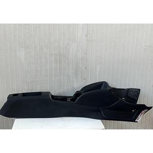 คอนโซลกลางรถยนต์ AUDI A3 Cabriolet รุ่น (8V7, 8VE) (13>) หมายเลขอะไหล่ 8V1863241J CZC - Product Image 2