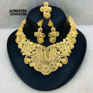 Un gramme de collier en laiton plaqué or ensemble tout-design boîte chaîne élégant motif fleur classique mariage bijoux de mode pour - Product Image 1