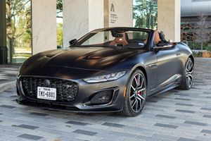 Jaguar F-Type R 75 Cabriolet d'occasion 2024 - Product Image 4