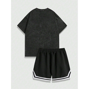 Surdimensionné hommes nouveau Style haute qualité hommes Vintage en détresse flocon de neige et gothique imprimé t-shirt et short ensemble - Product Image 2