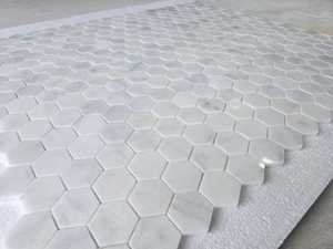 Premium Wholesale Indoor Decorative Carrara White Natural Stones Honeycomb Mini Mosaic Kitchen Bathroom Backsplash Wall <b>Tile</b> - Product Image 5
