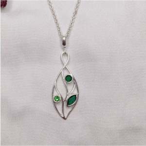 Pendentif fin en argent sterling 925 avec feuille pendentif pour elle avec émeraude et pierre précieuse CZ - Product Image 5