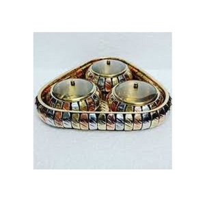 Caja de almacenamiento de cobre decorativo frutas secas tuerca tarro uso para el hogar y Diwali decoración Conjunto de 4 artículos dotados - Product Image 5