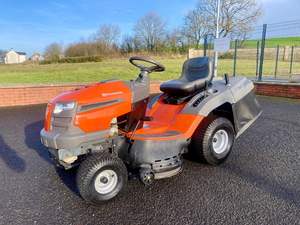 Vente en gros / Fournisseur de tracteurs à gazon Husqvarna TC138 à essence / à pétrole - Product Image 6