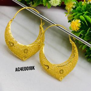 Boucles d'oreilles en plaqué or nouveau design - Product Image 2