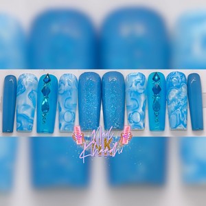 Collezione Khandhi Coated 3-April Showers di Unghie Artificiali - Product Image 1