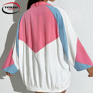 Cortavientos de ajuste suave con logotipo personalizado de estilo lujoso para mujer, cortavientos ajustado informal de secado rápido para mujer - Product Image 3