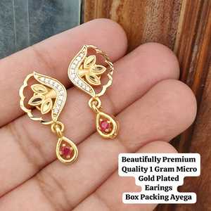 Hermosos pendientes microchapados en oro de un gramo de calidad superior para mujer, perfectos para ropa de fiesta informal y formal - Product Image 4