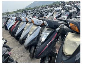 Motocicleta Kymco V2 Usada de Gasolina, Taiwán, 125cc - Product Image 3