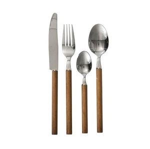 Juego de Cubiertos de acero inoxidable y madera de lujo con diseño elegante perfecto para bodas, cenas y eventos formales - Product Image 3