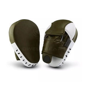 Custom Designed Professional 8oz 12oz 16oz PU Leather Martial Arts and Boxing Gloves Curved <b>Focus</b> Punching Mitts - Product Image 4