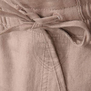 Shorts pour femmes de haute qualité dernière conception avec impression de logo personnalisé fermeture à la taille élastique short chaud respirant - Product Image 6