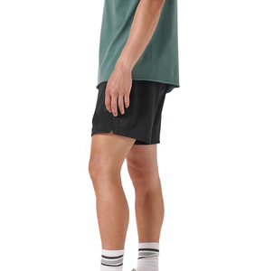Short en maille avec logo personnalisé Short en maille de couleur personnalisé pour homme en polyester imprimé par sublimation - Product Image 4