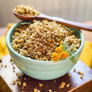 Venta al por mayor de fábrica a granel de hierbas de manzanilla secas naturales con 100% Retención de aroma fresco que ofrece Manzanilla pura Premium - Product Image 5