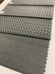 Calidad de exportación Blackberry Poly Viscose Dress Fabric Material suave duradero y elegante para prendas de vestir a precio asequible - Product Image 3