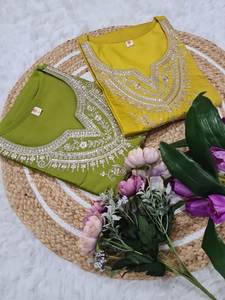 NOUVEAU ENSEMBLE SALWAR KAMEEZ MODERNE pour la FÊTE avec TISSU À SÉCHAGE RAPIDE - Product Image 6