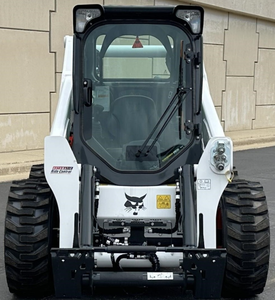 Cargadora Compacta Usada Cat S770 de 7 Toneladas y 92 Caballos de Fuerza, Maquinaria de Construcción Diésel para Trabajos de Jardinería y Movimiento de Tierras - Product Image 6