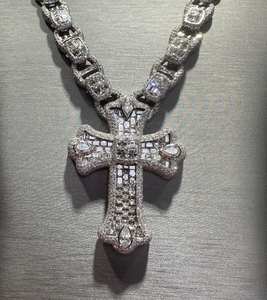 Colgante de Cruz de letra personalizada para mujer de Plata de Ley 925 Moissanite Iced Office/Career Gold/Silver Plated IGI Certified Charm - Product Image 4