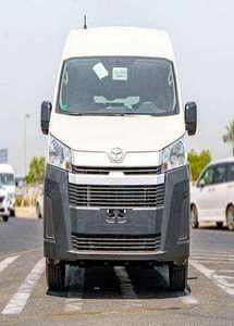 SOLDES D'ÉTÉ 2024 - Véhicule d'occasion Toyota Hiace Toit Haut, Boîte Manuelle, Conduite à Gauche, Essence Turbo, Sièges en Cuir, Intérieur Sombre R21 - Product Image 5