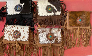 Bolso de Hombro de Cuero con Flecos de Piel de Ante Estilo Occidental Nuevo, Bolso de Hombro de Cuero Boho de Alta Calidad para Mujer con Piedra Turquesa - Product Image 4