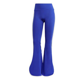 Fournisseur de vêtements OEM Pantalon de survêtement évasé pour femmes Logo personnalisé et options de couleur Confortable pour une mode active - Product Image 3