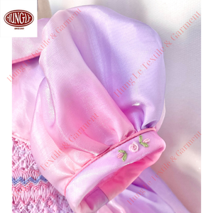 Venta al por mayor de alta calidad princesa bebé niña Arco Iris vestido estilo Formal Smocked y bordado técnica hecha de poliéster/algodón - Product Image 4