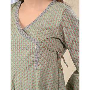 <b>Green</b> Cotton Poplin Knitted Angrakha <b>Top</b> Casual XL <b>Crop</b> <b>Top</b> for Women Woven Daily Summer and Spring Clothing with Casual Style - Product Image 2