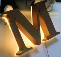 لافتة مضيئة بإضاءة ليد مخصصة للإعلان من الأكريليك بإضاءة خلفية لافتة نيون للأعمال ليد فليكس نيون - Product Image 5