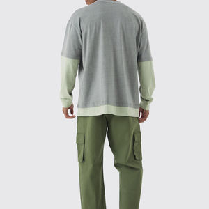 เสื้อยืดสตรีทแวร์โอเวอร์ไซส์ลายโลโก้แบบกำหนดเอง ล้างสีแบบแอซิด สำหรับผู้ชาย เสื้อยืดสตรีทแวร์แบบย้อมสีเรียบ แขนคู่ ล้างสีแบบแอซิด สำหรับผู้ชาย - Product Image 3