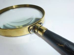 Loupe de poche de qualité supérieure avec cadre, loupe en aluminium avec poignée artisanale, accessoire de bureau, lentille de zoom décorative - Product Image 5