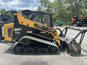 รถตักล้อยางอเนกประสงค์สำหรับการเกษตรและป่าไม้ รุ่น Asv Posi-Track VT100 ปี 2024 กำลัง 103.5 แรงม้า เครื่องยนต์ดีเซล พร้อมปั๊มและเกียร์บ็อกซ์ รองรับระบบ IOT สำหรับการบดอัดวัสดุ - Product Image 3