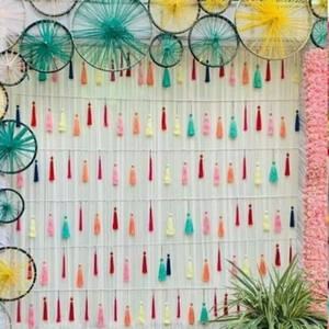 Décoration de mariage indien fil de soie chaîne fiançailles toile de fond Haldi Mehendi décor élégant Ganpati mariage guirlandes couronnes - Product Image 1