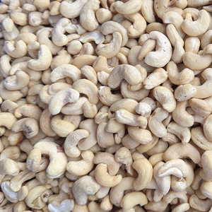 ซันติโกเวียดนามพร้อมบรรจุภัณฑ์แบบกำหนดเองซัพพลายเออร์เม็ดมะม่วงหิมพานต์เม็ดมะม่วงหิมพานต์คั่ว W320 W240 W180โรงงานโดยตรง - Product Image 1