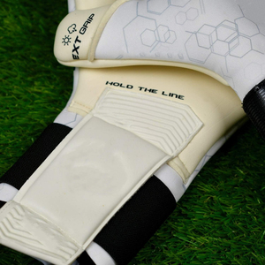 Gants de gardien de but de football pour jeunes de haute qualité personnalisés, en latex, à doigts entiers, imperméables, respirants, antidérapants, à lacets, pour sports de plein air - Product Image 5