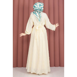 Vestido Modesto Bordado con Cinturón de Hebilla Dorada Amarillo Tallas XS-6XL Opciones de Largo hasta el Suelo y hasta la Rodilla con Cremalleras y Volantes para el Día - Product Image 6