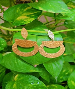 Pendientes de moda chapados en oro para bodas y fiestas Joyas divertidas en latón de F S International - Product Image 3