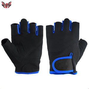 Best Design Wholesale Customized Logo Printing <b>Light</b> Weight Half <b>Finger</b> Coverage Weightlifting Gym Wear Gym Gloves - Product Image 4