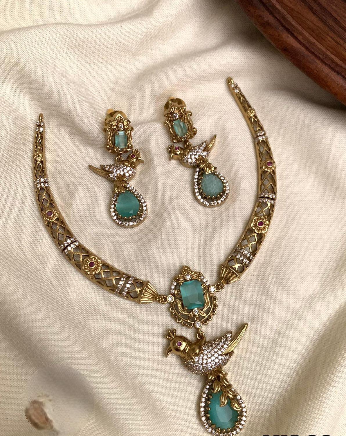 ทะเลสีเขียว