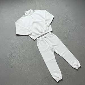 OEM/ODM Casual Wear Solid Color Quater <b>Zip</b> <b>Up</b> <b>Hoodie</b> & Jogger Sweatsuit Breathable Streetwear Lightweight Gym Wear Tracksuit - Product Image 3