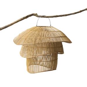 Lámpara colgante única de ratán tejida a mano, lámpara colgante, mayorista vietnamita, fabricación de iluminación decorativa - Product Image 2