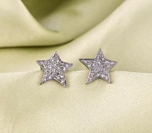 Pendientes de tuerca de Estrella de Plata de Ley de 10MM X 10MM con diamantes pavimentados para regalo de compromiso aniversario o fiesta - Product Image 6