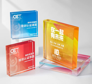 Premio de Bloque Acrílico Bronceado Tipo Cristal Grabado con Láser Premium, Duradero, Reciclable, Diseño Personalizado para la Excelencia Especial - Product Image 4