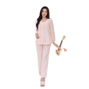 เสื้อคลุมนอนสำหรับคุณแม่ตั้งครรภ์ รุ่น B2 MUM B834 แขนยาว คอระบาย แต่งขอบลูกไม้ ระบายอากาศได้ดี ผ้าลินินผสมสแปนเด็กซ์/โพลีเอสเตอร์ ยืดหยุ่น เป็นมิตรกับสิ่งแวดล้อม - Product Image 1