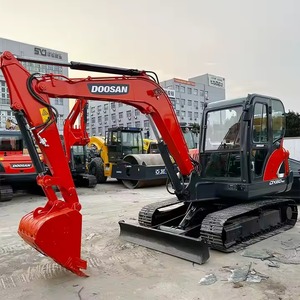 Mini-excavatrice d'occasion Doosan DX60-5B, 7 tonnes, excavatrice hydraulique sur chenilles avec moteur, pompe, haute efficacité, prix bas - Product Image 2