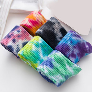 Chaussettes athlétiques décontractées en polyester respirantes et ajustables pour hommes à vendre fabriquées au Pakistan - Product Image 4