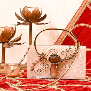 กระเป๋าคลัทช์เรซินทำมือที่ทันสมัยสำหรับผู้หญิงแฟชั่นยามเย็นหรูหราตกแต่งด้วยโซ่ที่สวยงาม - Product Image 6